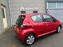 Toyota Aygo 1.0-12V Aspiration Red Eerste eigenaar / Airco / Carplay / Half leder