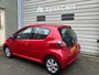 Toyota Aygo 1.0-12V Aspiration Red Eerste eigenaar / Airco / Carplay / Half leder
