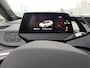 Volkswagen ID.3 Pure 45 kWh | Stoelverwarming | Climatronic | Parkeersensoren | Apple Carplay |