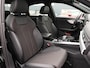 Audi A4 Limousine 35 TFSI Launch edition Sport 150pk | Camera | Apple Carpaly | Adaptive Cruise | Grootlichtass. | Navi | Optiek zwart + | Afgevlakt sportstuur | 18" Velgen