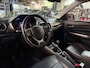 Suzuki Vitara 1.4 Boosterjet 129pk Smart Hybrid Comfort | Two-tone lak | Trekhaak | Apple carplay/ Android auto | Camera | Climate control | NAP | Rijklaar prijs!