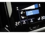 Volvo V60 T6 Recharge AWD Inscription | Trekhaak | Panoramadak | BLIS | Keyles Entry-Start | PDC V+A en Camera | Extra Getint glas | Verwarmde voorruit |