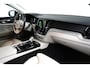 Volvo V60 T6 Recharge AWD Inscription | Trekhaak | Panoramadak | BLIS | Keyles Entry-Start | PDC V+A en Camera | Extra Getint glas | Verwarmde voorruit |