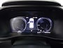 Volvo XC40 1.5 T5 Recharge R-Design | Trekhaak | Panormadak | PDC V+A en Camera | BLIS | Adaptive Cruiscontrol | Extra Getint Glas | Stoel + Stuurverwarming |