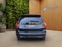 Volvo XC90 2.0 T8 Plug-in hybrid AWD Ultra Black Edition Executive | Extra getint glas achter | Gelamineerde zijruiten rondom | Head-up display | 22" Lichtmetalen velgen | Luchtvering | Voorstoelen verwarmd