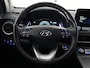 Hyundai Kona Electric PREMIUM EV 64 KWH 1e EIG ACCU 92% GARANTIE 10-2030 BEREIK 466 KM ! LEDER. STUUR/STOEL VERWARMING.DODE HOEK DETECTIE