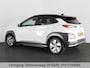 Hyundai Kona Electric PREMIUM EV 64 KWH 1e EIG ACCU 92% GARANTIE 10-2030 BEREIK 466 KM ! LEDER. STUUR/STOEL VERWARMING.DODE HOEK DETECTIE
