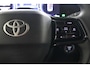 Toyota Urban Cruiser Dynamic 61 kWh | Keyless Entry | Stuurwielverwarming | Navigatie | Apple Carplay | Android Auto
