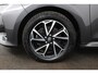 Toyota Yaris 1.5 Hybrid Dynamic Limited | Stoel en Stuur verwarming | HUD Display | Half lederen stoelen |