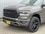 Dodge Ram 1500 pick up 4x4 Crew Cab Laramie Night bomvol V8 LPG
