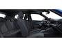 Peugeot 2008 Style | Climate Control | Dashboard in zacht materiaal met carboneffect en hoogglans zwarte sierstrip | Elektrisch verstelbare en verwarmbare buitenspiegels