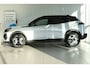 Peugeot 2008 GT | Active Safety Brake met camera en radar (automatisch noodremsysteem) met Distance Alert (waarschuwing dreigende aanrijding) | Advanced Active Safety Brake met camera en radar | Climate Control