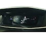 Peugeot 2008 GT | Active Safety Brake met camera en radar (automatisch noodremsysteem) met Distance Alert (waarschuwing dreigende aanrijding) | Advanced Active Safety Brake met camera en radar | Climate Control