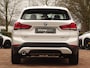 BMW X1 sDrive18i | Handbak | Uniek | PearlWeiss | Leer | Nav | All-black!