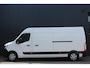 Renault Master T35 2.3 dCi 180Pk L3H2 Energy Work Edition | Navigatie | Parkeersensoren & Camera | Side Bars | Betimmering | Airco | Cruise Control | Schuifdeur Links & Rechts | Black Edition | Trekhaak |