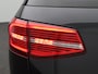 Volkswagen Passat Variant 1.4 TSI ACT Highline Business R 150PK DSG R-line, Virtual Cockpit, Trekhaak, 18" LM Velgen, Achteruitrijcamera, Navi Discover Pro, Adaptieve Cruise Controle, Clima