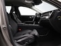 Volvo V60 Cross Country 2.0 B5 AWD Pro / Trekhaak / Lederen Bekleding / Elektrisch Verst. Stoelen / Stoel+Stuurverwarming / Adaptive Cruise / BLIS / Keyless /