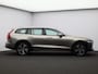 Volvo V60 Cross Country 2.0 B5 AWD Pro / Trekhaak / Lederen Bekleding / Elektrisch Verst. Stoelen / Stoel+Stuurverwarming / Adaptive Cruise / BLIS / Keyless /