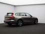 Volvo V60 Cross Country 2.0 B5 AWD Pro / Trekhaak / Lederen Bekleding / Elektrisch Verst. Stoelen / Stoel+Stuurverwarming / Adaptive Cruise / BLIS / Keyless /
