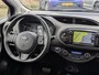 Toyota Yaris 1.5 VVT-i Dynamic | Automaat | Cruise control | Climate control | Camera | Navi | Keyless