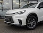 Lexus LBX Business Line 2WD | Comfort + Safety Pack | Stoel- stuurverwarming | BSM | PDC V+A | ACC | Camera