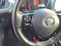 Toyota Aygo 1.0 VVT-i x-play | Dealeronderhouden | Camera | Winterbanden erbij | Airco |