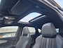 Peugeot 3008 1.6 HYbrid 225pk GT Automaat | Schuifdak | Alcantara | Navigatie | Parkeercamera