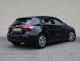 Mercedes-Benz A-klasse 180 Star Edition l Stoelverwarming l Cruise Control l Achteruitrijcamera l !Nieuw geleverd en dealer onderhouden! l
