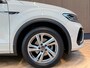 Volkswagen T-Roc 1.5 TSI R-Line - Pano - Beats Audio