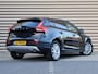 Volvo V40 Cross Country T3 Polar+ Luxury | Panoramadak | Harman Kardon | Stoelverwarming