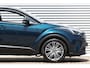 Toyota C-HR 1.8 Hybrid Style Bi-Tone Carplay / Safety Pakket / Navi