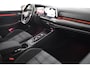 Volkswagen Golf 1.4 GTE 245Pk SOH 93% Trekh Panodak Camera Stuur/Stoel Verwarming Parelmoer lak