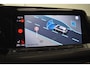 Volkswagen Golf 1.4 GTE 245Pk SOH 93% Trekh Panodak Camera Stuur/Stoel Verwarming Parelmoer lak