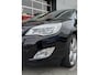 Opel Astra Sports Tourer 1.4 Edition - Airco I PDC I "19" Sport velgen I Trekhaak I Nieuwe APK 02-2027