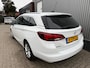 Opel Astra Sports Tourer 1.2 Business Elegance / 72.000 KM / NAVIGATIE / CAMERA / TREKHAAK / NL-AUTO / CLIMATE / CRUISE/ ZEER LUXE
