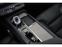 Volvo XC90 T8 RECHARGE AWD ULTIMATE DARK *VOL!* -PANO.DAK|HARMAN/KARDON|LUCHTVERING|GEVENT.LEDER+MASSAGE|360°CAM|HEAD-UP DISP.|TREKHAAK|22"