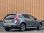 Volvo V60 Cross Country 2.0 T5 Summum | Achteruitrijcamera | Memory | BLIS | Afneembare Trekhaak | Parkeersensoren Achter | Keyless Go/Entry | Stoelverwarming | Cruise Control | Navigatie |