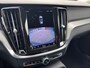 Volvo V60 T6 Plug-in hybrid AWD Plus Bright Trekhaak | Achterbank verwarmd | Achteruitrijcamera | Apple Carplay/Android Auto|telefoonintegratie premium