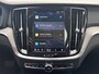 Volvo V60 T6 Plug-in hybrid AWD Plus Bright Trekhaak | Achterbank verwarmd | Achteruitrijcamera | Apple Carplay/Android Auto|telefoonintegratie premium