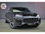 Porsche Cayenne Coupé Turbo E-Hybrid met GT Pakket | KERAMISCH | 360 CAMERA | STOELVERWARMING | STUURVERWARMING | CARBON IN & EXTERIEUR | SUEDE HEMEL | PASSENGER DISPLAY | SOFTCLOSE | HEAD UP |