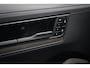 Porsche Cayenne Coupé Turbo E-Hybrid met GT Pakket | KERAMISCH | 360 CAMERA | STOELVERWARMING | STUURVERWARMING | CARBON IN & EXTERIEUR | SUEDE HEMEL | PASSENGER DISPLAY | SOFTCLOSE | HEAD UP |