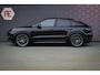 Porsche Cayenne Coupé Turbo E-Hybrid met GT Pakket | KERAMISCH | 360 CAMERA | STOELVERWARMING | STUURVERWARMING | CARBON IN & EXTERIEUR | SUEDE HEMEL | PASSENGER DISPLAY | SOFTCLOSE | HEAD UP |