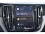 Volvo XC60 2.0 T6 Plug-in Hybrid AWD Plus Bright | Long Range PHEV | Panoramadak | Lederen bekleding | Adaptive cruise control | Stoel- en stuurverwarming | Actieve LED koplampen | Verwarmbare voorruit | Standkachel | Verwarmbare achterbank | Navigatie | Apple Carplay / Android Auto |