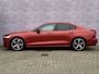 Volvo S60 2.0 T4 R-Design | Nieuwe Distributie riem | 12 mnd BOVAG garantie | Trekhaak | Camera | Stoelverwarming | Parkeersensoren V+A | Extra getint glas | 19" Velgen | Memory | Volvo on Call |