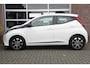 Toyota Aygo 1.0 VVT-i x-Play | Camera | Lichtmetaal | Carplay | All-Seasons banden |