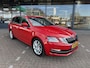 Skoda Octavia Combi 1.5 TSI Greentech Business Edition Plus AUTOMAAT | VIRTUAL DISPLAY | CAMERA | LED LAMPEN | ADAPTIEVE CRUISE | DODEHOEK DETECTIE | LEDER | KEYLESS | VERWARMDE STOELEN | CANTON SOUND SYSTEM NAVIGATIE | DODEHOEK DETTECTIE |