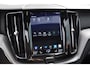 Volvo XC60 T8 390PK Automaat Recharge AWD R-Design / Adaptieve cruise control/ BLIS/ Panoramadak/ Trekhaak/ Head up display/ 360 camera/ Parkeersensoren/ Stoel en stuurwielverwarming