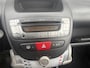 Toyota Aygo 1.0-12V Aspiration Red / AIRCO