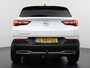 Opel Grandland X AUTOM-8 T131PK Navi Camera Trekhaak Apple Carplay Android 18"lm Pdc Opel-Connect Dual-Ecc Elec.Achterklep AGR-Stoel+Verwarmd DAB Cruise Control Keyless Dodehoekwarning 1.2 Turbo Business Executive Innovation Automaat Regen-Lichtsensor Led Lane-Assist Bluetooth 1e eigenaar Origineel NLse auto ! Orig. NLse Auto 1e Eigenaar 1300kg trekvermogen