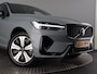 Volvo XC60 2.0 T6 Plug-in hybrid AWD Plus Dark (Pano / 360 Cam / H&K / Winterpakket)
